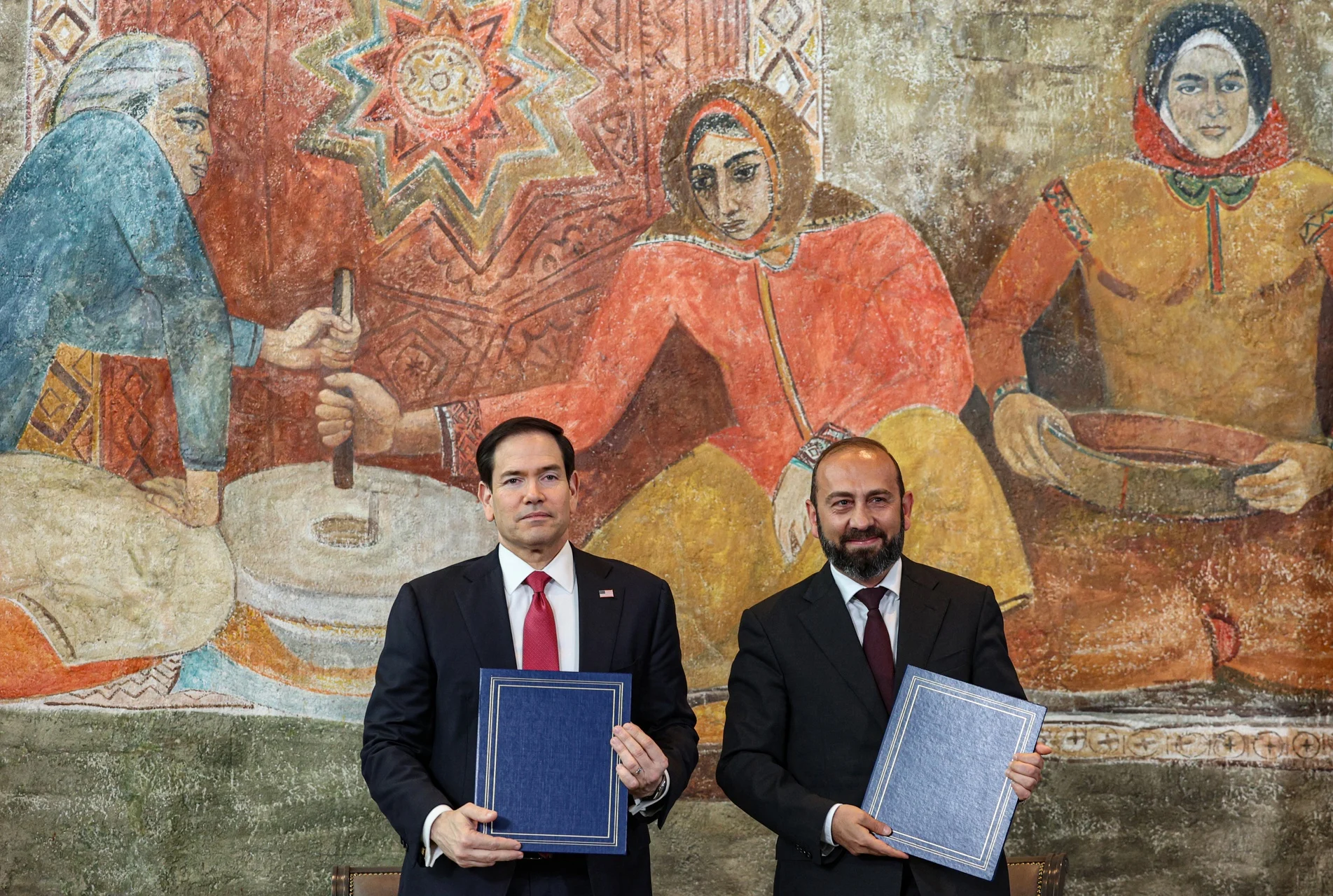 Armenio kaj Usono subskribas strategian interkonsenton